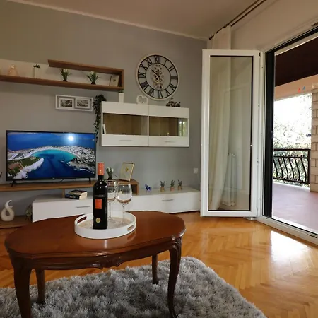Luna Apartment Porec